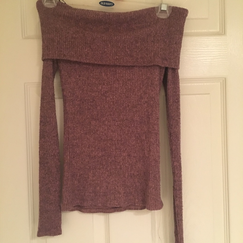 Express off shoulder long sleeve top